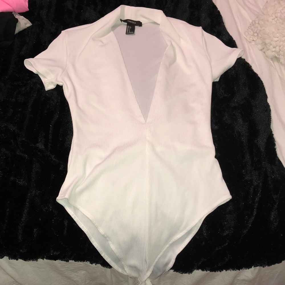 Low cut bodysuit